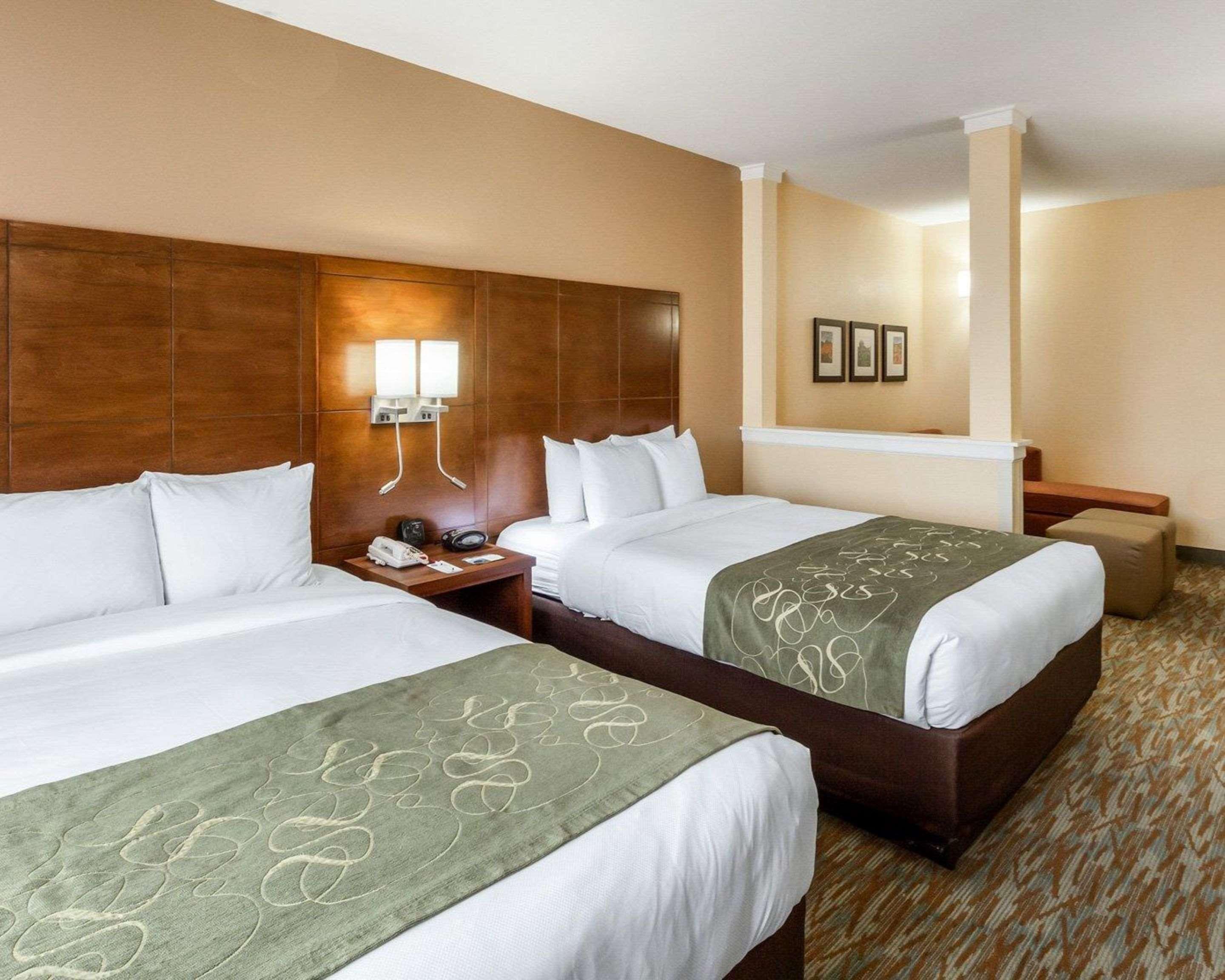 Comfort Suites Cotulla Near I-35 Экстерьер фото