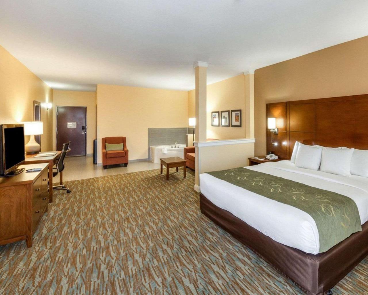 Comfort Suites Cotulla Near I-35 Экстерьер фото